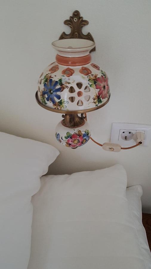 Sura Lu' Vasile. Bed and Breakfast Crivina  Buitenkant foto